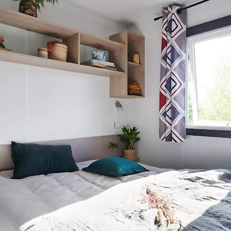 مكان تخييم Porte Des Vosges بونيوفيل