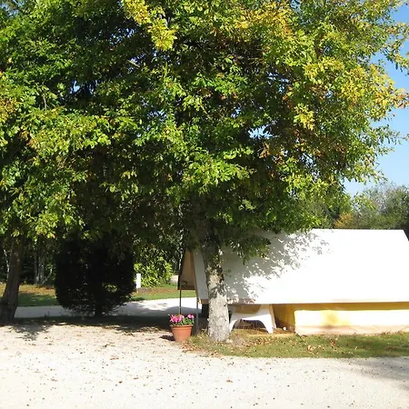 Porte Des Vosges Camping Bulgnéville