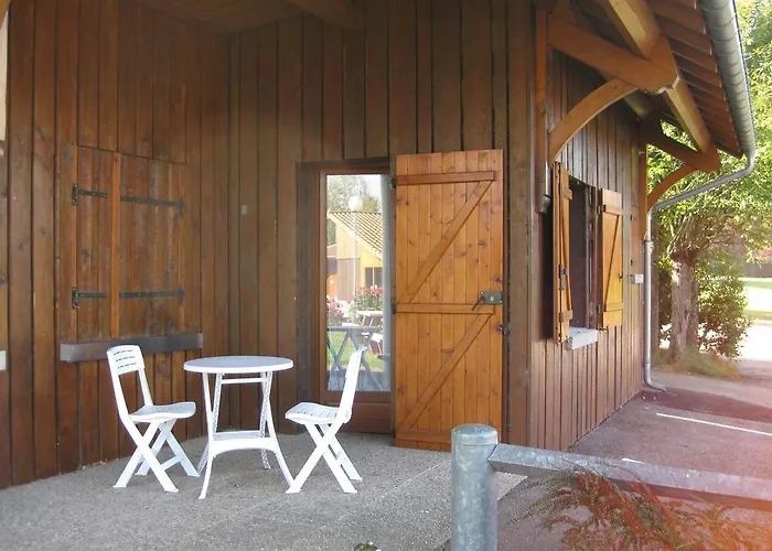 مكان تخييم Porte Des Vosges