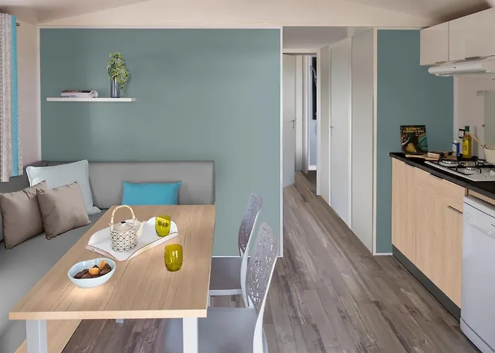 مكان تخييم Porte Des Vosges بونيوفيل